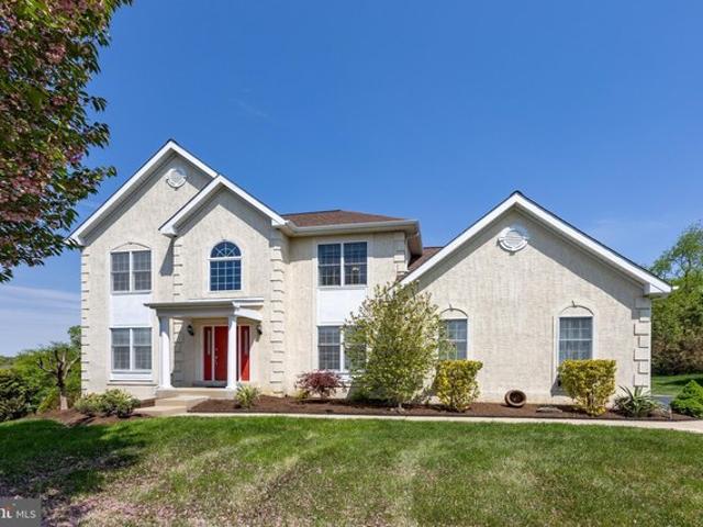 House for sale in Chester, Pennsylvania