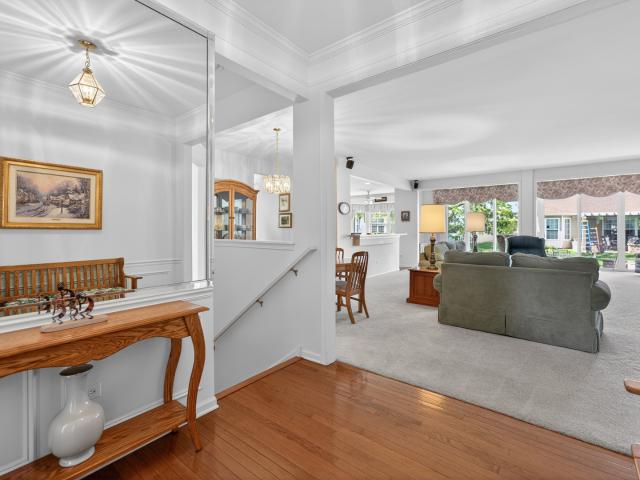 House for sale in Mchenry, Illinois