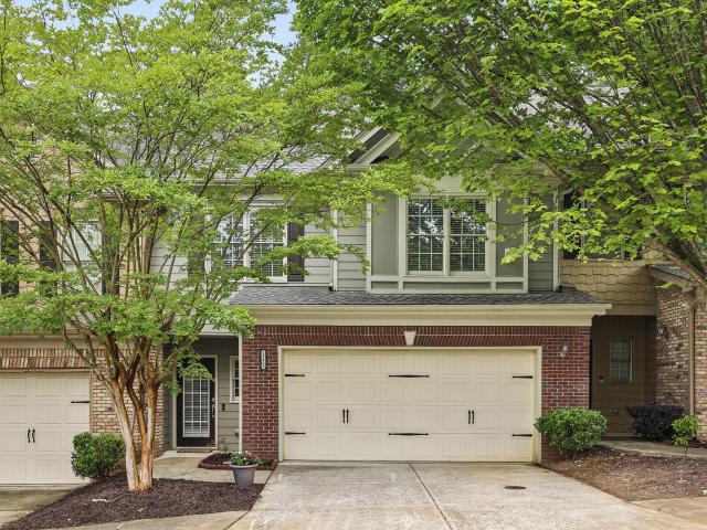 Townhouse for sale in Alpharetta