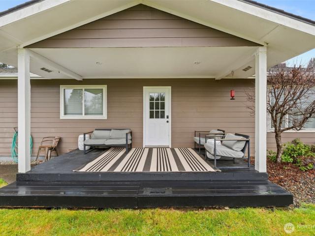 House for sale in South Bend, Washington