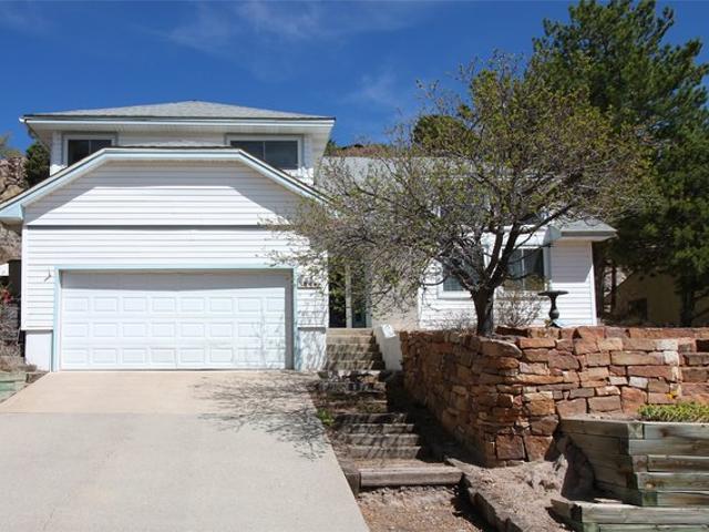 House for sale in Los Alamos, New Mexico