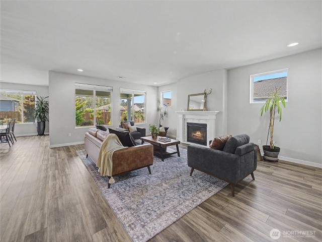 House for sale in Enumclaw, Washington