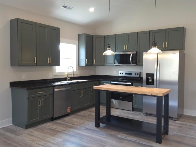 House for sale in White City, Hanceville