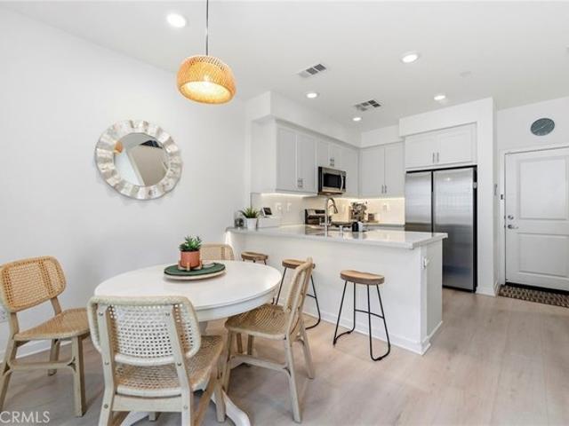 Condo for sale in Upland, California
