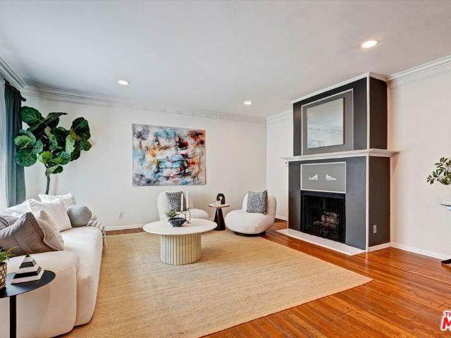 Condo for sale in West Hollywood, Los Angeles County
