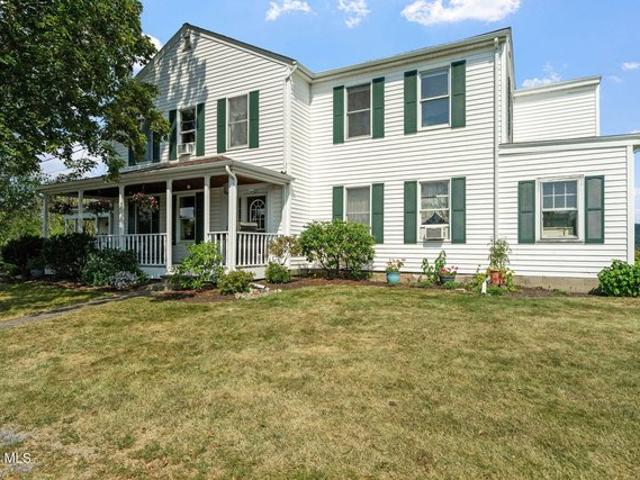House for sale in Duanesburg, New York