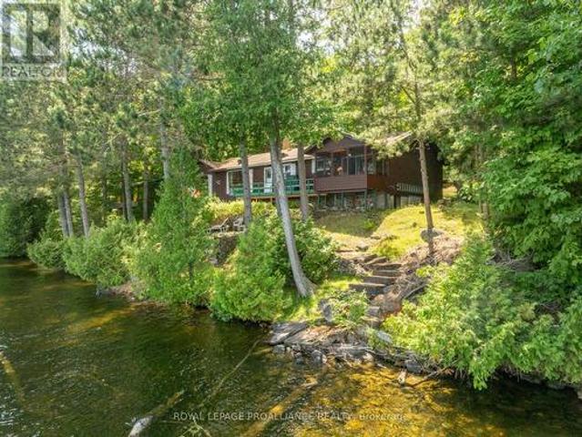 House for sale in North Frontenac, Ontario