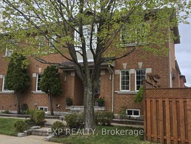 House for sale in Oakville, Ontario