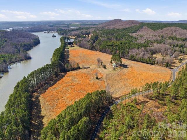Farm for sale in Davidson, North Carolina