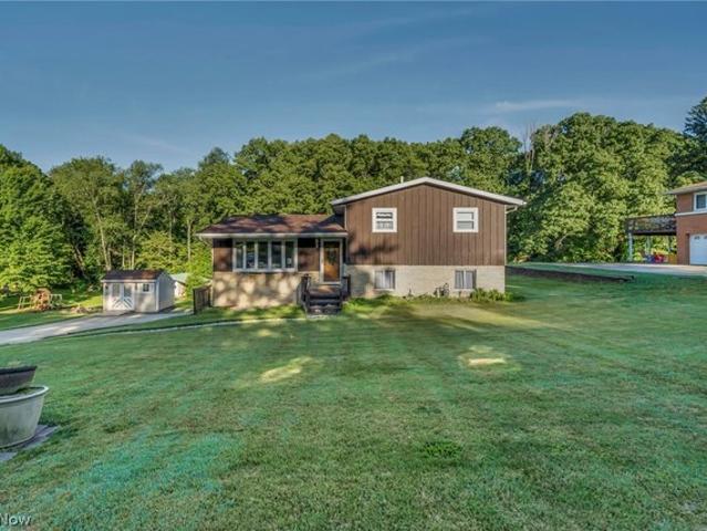 House for sale in Summit, Ohio