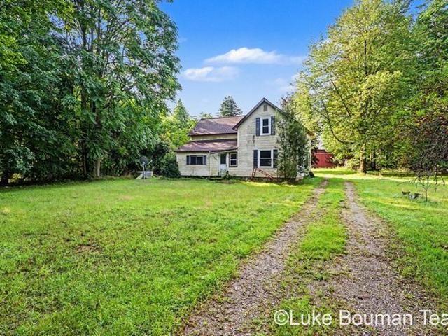 House for sale in Fruitport, Muskegon County