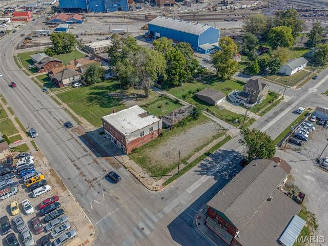 House for sale in East Saint Louis, Illinois