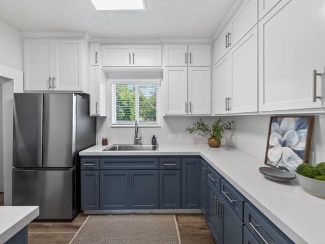 House for sale in Kingsburg, California