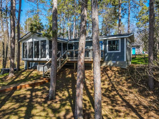 House for sale in Hubbard, Minnesota