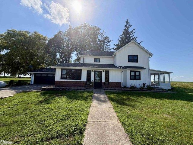 House for sale in Ackley, Iowa