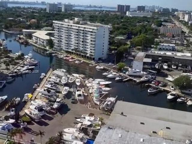 Condo for sale in North Miami, Miami-Dade County