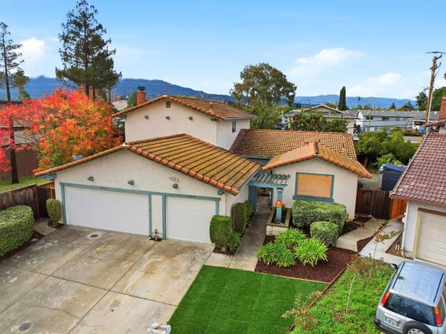 Duplex for sale in San Jose, California