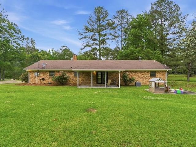 House for sale in Louin, Mississippi