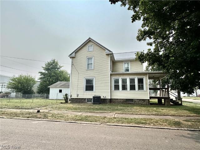 House for sale in Coshocton, Ohio