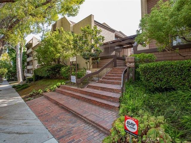 Condo for sale in Glendale, California
