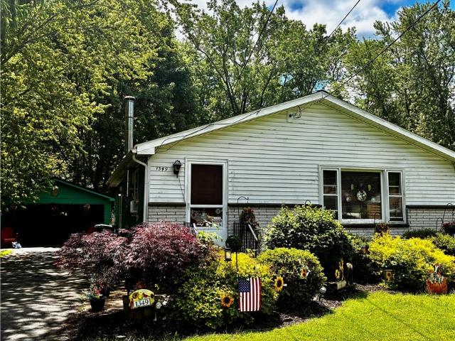 House for sale in Niagara, New York