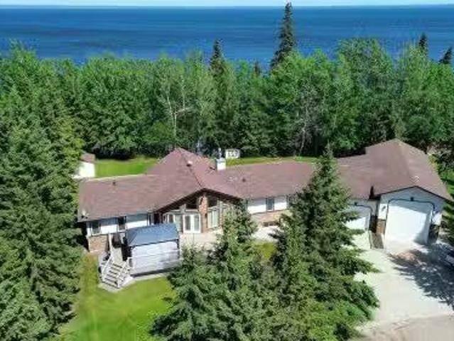 House for sale in Alberta