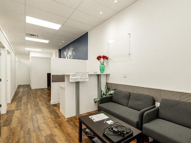 Office for sale in Abbotsford, British Columbia