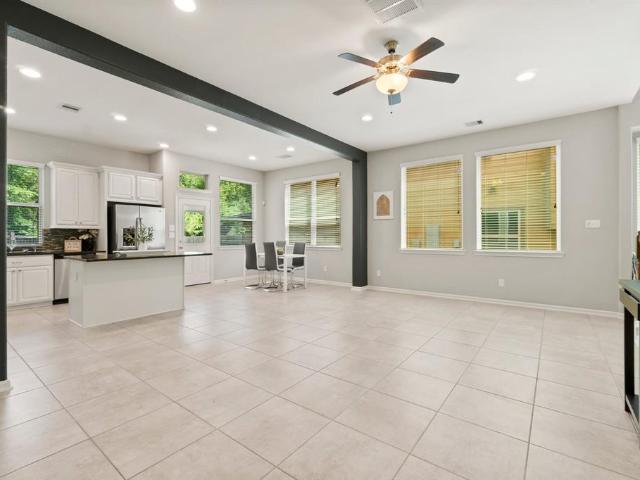 Townhouse for sale in Montgomery