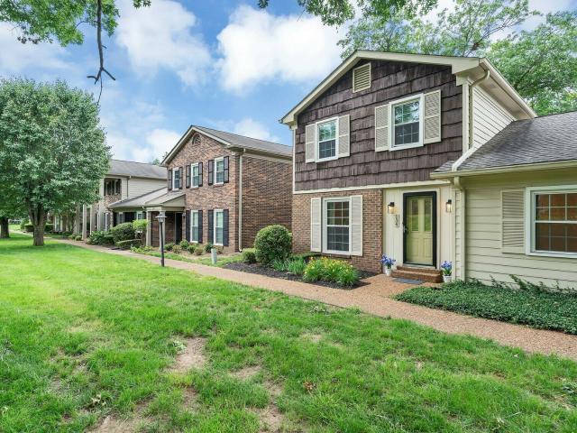 Condo for sale in Franklin