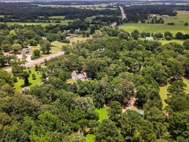House for sale in Crockett, Texas