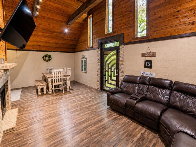 House for sale in Crockett, Texas
