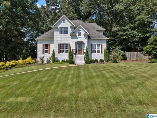 House for sale in Chelsea, Alabama