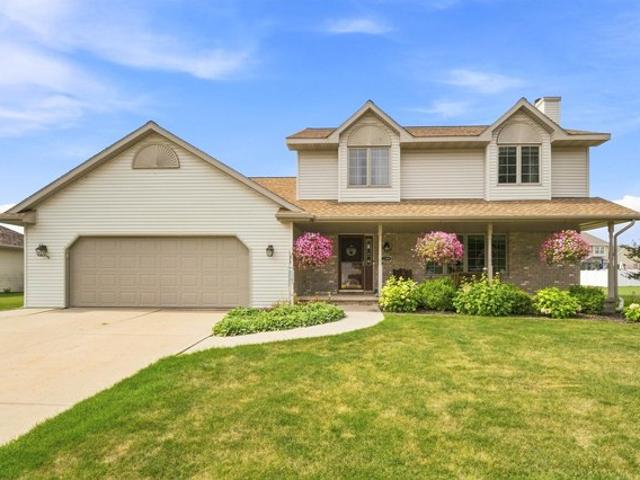House for sale in De Pere, Brown County