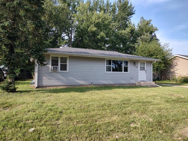 House for sale in Poplar Grove, Illinois