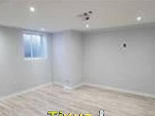 House for rent in Oakville