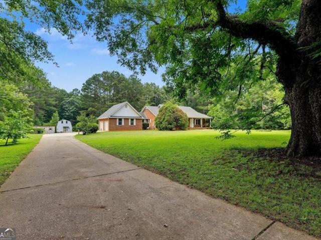 House for sale in Barnesville, Georgia