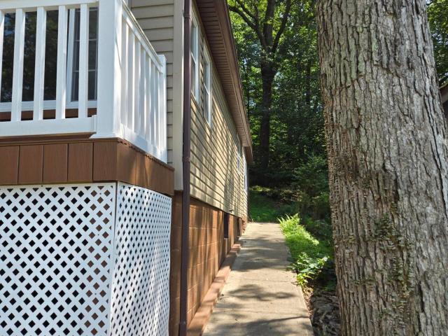House for sale in Lake Winola, Pennsylvania