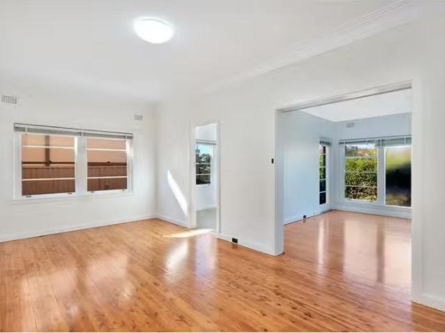 Apartment for rent in Lower North Shore, Sydney