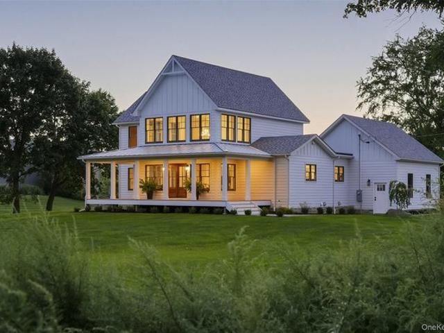 House for sale in Lloyd, New York