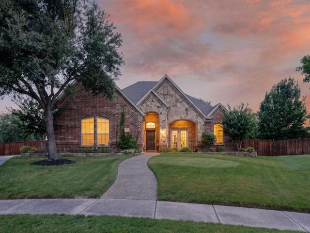 House for sale in Denton, Texas
