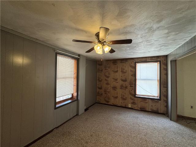 House for sale in Commodore, Green Township