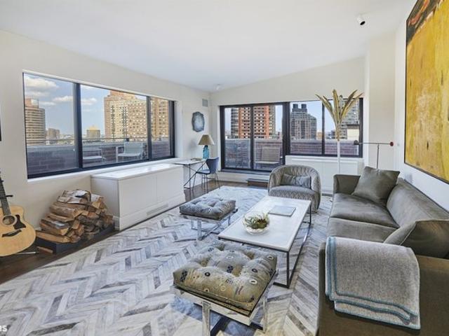 Condo for sale in Arverne, New York