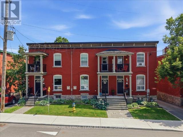 Townhouse for rent in Mulhurst Bay, Ontario