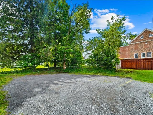 House for sale in Oneida, New York