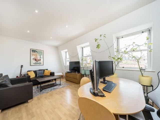 Apartment for rent in Angel, Greater London