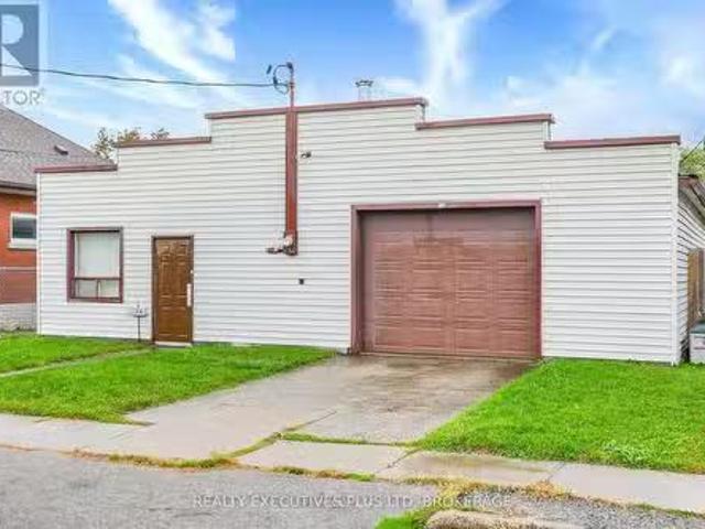 House for sale in Niagara, Ontario