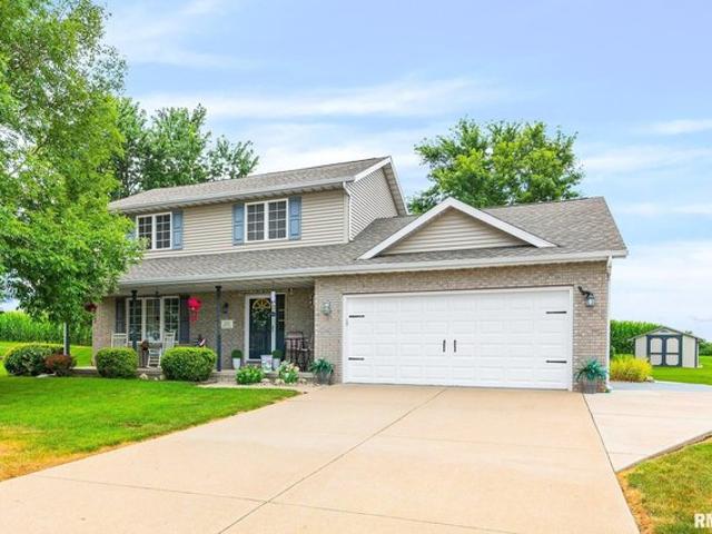 House for sale in East Peoria, Illinois