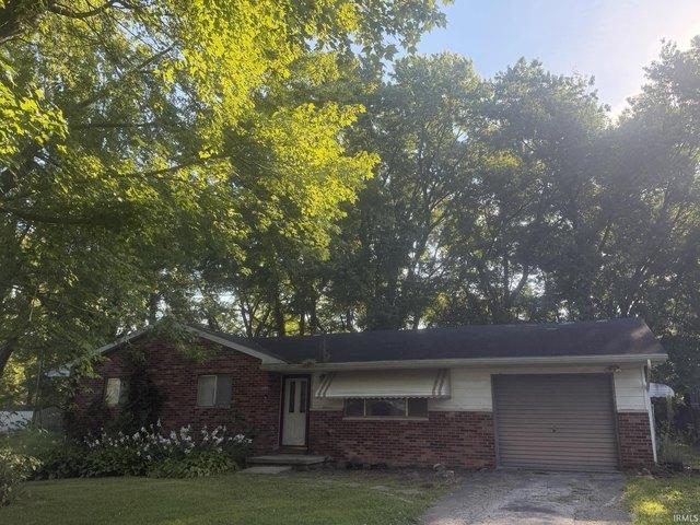 House for sale in Bedford, Indiana