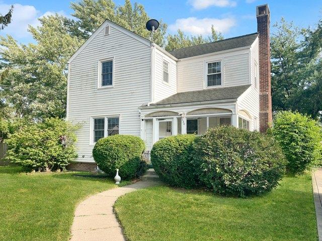 House for sale in Dyer, Indiana