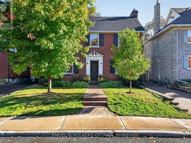 House for sale in Fisher Park, Ottawa